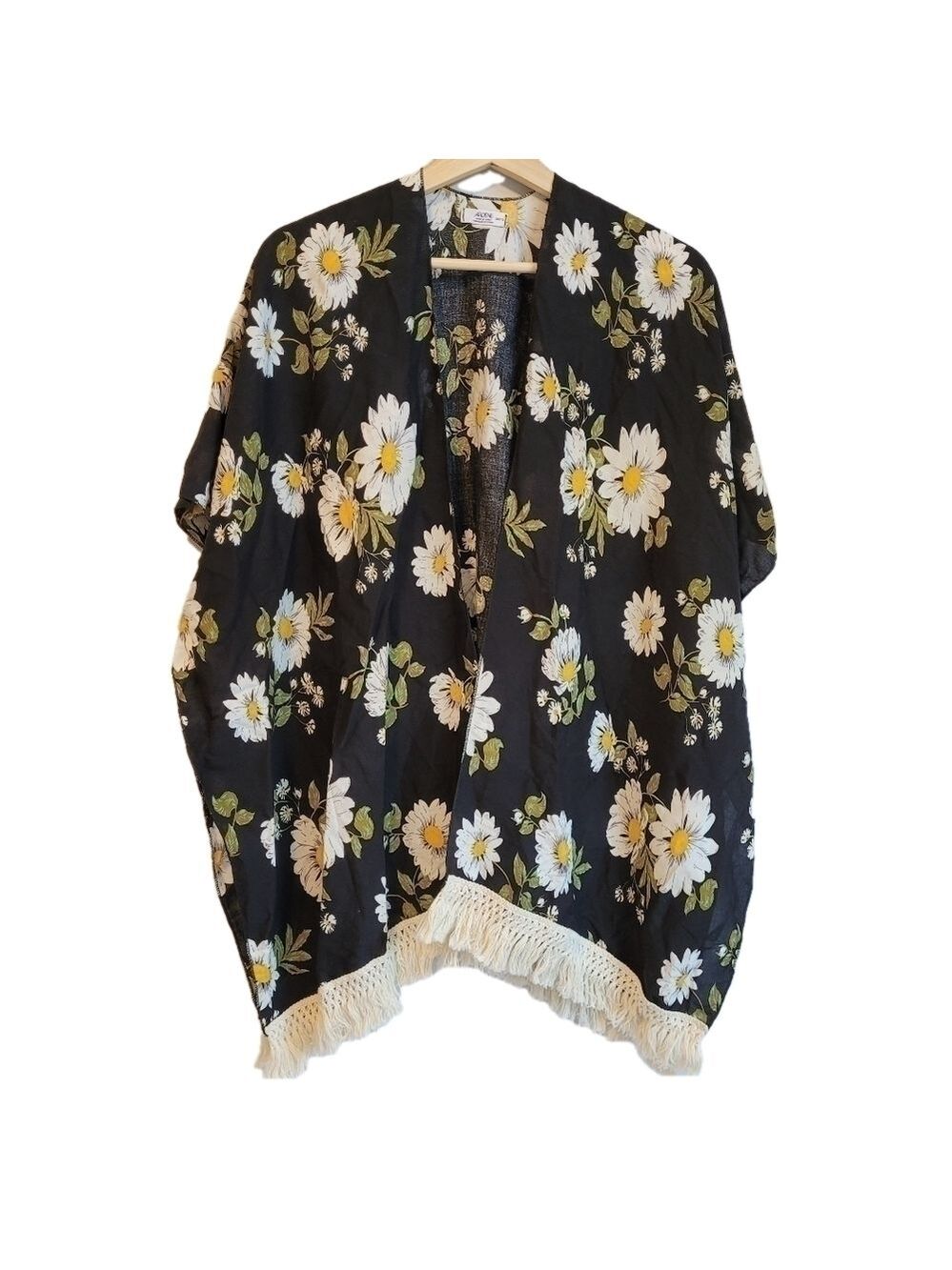 Floral cover-up Kimono With Crochet Hemline - Picture 1 of 7